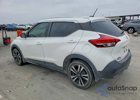 2019 Nissan Kicks from USA, damaged, VIN 3N1CP5CU0KL559111